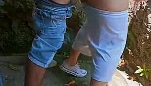 feliz año primos! cachondos follando anal creampie tras casa abandonada 🔥💦🍑