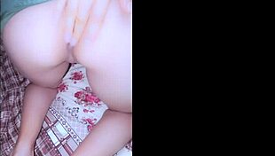 i go to my stepsis room she watchin tv an eat her big ass mexican homemade hd