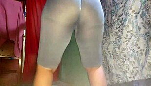 damn this very sexy brunette's big curvy ass looks insane while working out 💦🍑