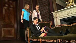 i'm fingering this british lesbian redhead while she licks my wet pussy with toys