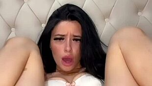 British exchange student teases her secrets in solo webcam play