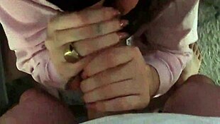 Married Slut Hides Face in Sloppy Head to Hide Affair!