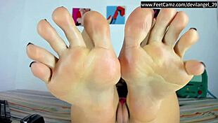 Colombian Latina Arches Feet For Jerk Instructions