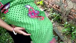 aunty pees outside then gets fucked in open jungle spot