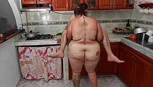 i fuck my friend's fat colombian wife bent over kitchen counter rough doggystyle creampie