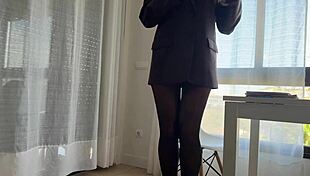 Boss rips pantyhose and fucks my tight pussy on desk!