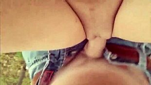 Quer ver sua puta esposa gemendo com porra na buceta sem camisinha?