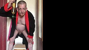 hey guys, wanna see me swallow my pee like yours?