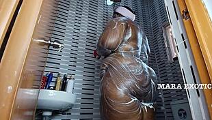 wanna see mara exotic's fat onion booty shake in shower?