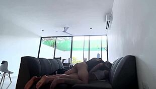 damn, hermanastra's jealous her bro fucked her friend... now she's shaking that ass 😈🍑