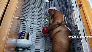 wanna see mara exotic's fat onion booty shake in shower?
