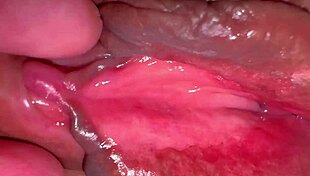 i finally film my pink shaved pussy 275 days after losing virginity close up