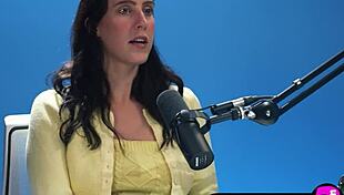 Beautiful Cadence Lux Milf Fingers Pussy Passionately for Playboy