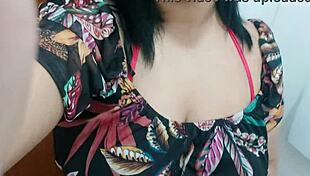 Sun sea beach my pussy's burning hot! 😈 Gonna fuck everyone here 🏖️🍑