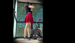 Hidden Camera Catches Argentinian Stepsis Sucking Cock In Gym