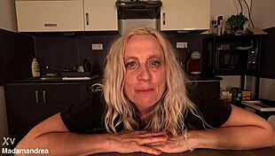 testing my prolapse pussy with this wild new sex toy insertion