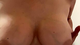 Italian Big Tits MILF Artemisia Loves Bouncing Boobs in Hot Slow-Mo Solo