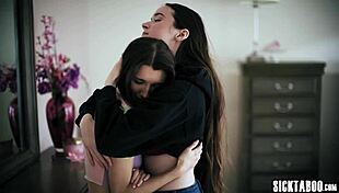 Maya Woulfe Licks Gizelle Blanco Pussy Fiercely!