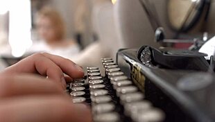 yo lina shisuta wanna see blonde teen ride bfs monster cock doggystyle??