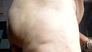 horny german granny slut fucks her hairy wet pussy hard 😩💦