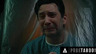 Whoa, Ashley Lane's three tits breastfeeding nurse Anna Claire Clouds in creepy hospital 3-way!