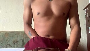 maluma's athletic body makes me masturbate with wild moans