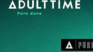 Whoa, Ashley Lane's three tits breastfeeding nurse Anna Claire Clouds in creepy hospital 3-way!