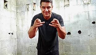 yuri gaúcho brazilian bear pounds his huge cock solo big cumload explodes