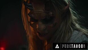 Whoa, Ashley Lane's three tits breastfeeding nurse Anna Claire Clouds in creepy hospital 3-way!