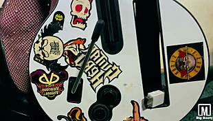 Fantastic ROCKER fingers wet pussy with buttplug VIBRATOR