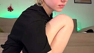 Horny Teen Squirts Extreme From Fingering Orgasm