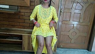 gorgeous malkin nokar xxx with farting and hot fingering in hindi roleplay