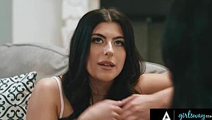 Mischievous Ritchie Sabotages Stepmom Jennifer's House Sale