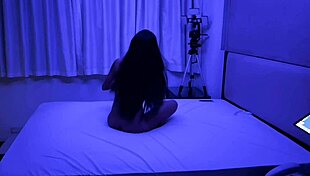 adoro chupar um cuzinho gostoso nessa lingerie sexy latina teen