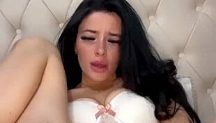 digging my horny american exchange student girlfriend vibes