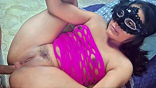 Young chica moans wildly taking that hot cumshot deep inside?