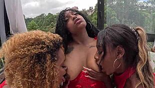 hey girls, you taught me toys so good on my big pussy! 😍