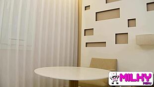 i catch hot petite peruvian slut fucking on barcelona streets