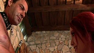 italian slut ties up guy dominates him then begs for anal pounding 😈💦