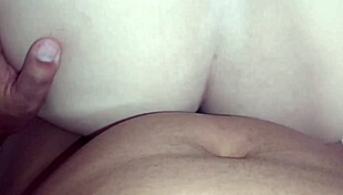 Ei quer ver eu gozar no cuzinho apertado da latina gostosa?