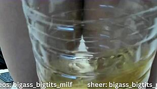 Colombian BBW spreads wet puffy pussy for extreme peeing fetish play