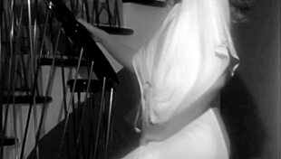 Kylie Minogue bounces massive ass cheeks wild on lucid tv paris stage