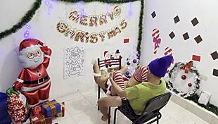 Webcam Model Begs Sugar Daddy For Christmas Gift He Demands Pussy View Then Fucks Her Cowgirl Missionary With Monster Cock