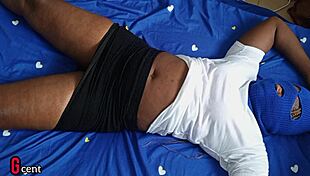 Amateur wakes up for morning sex screaming in wet pussy pounding