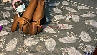 hey housemaid, does your tight pussy squirt on toys at work?