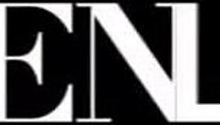 vixenplus dream milf alexis deepthroats college cock dry