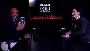 safada strips shows tits wants tiny cock dp learns anal from kyra sex pri melancia