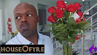 Housewife cheats husband delivery man ding dong deepthroat bbc yoga pounding!