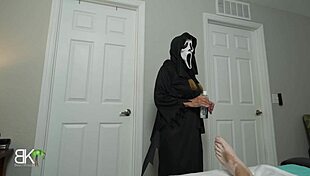 ghostface fucker halloween surprise BIG ASS MILF HANDJOB CUM scene3of3