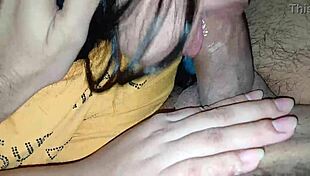 hermanastra me chupa verga en casa